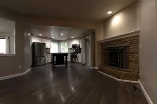 2307 Jeremy St, Central Point, OR 97502 - Photo 9