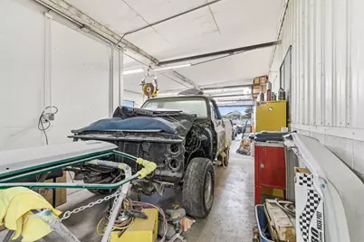 1250 W McAndrews Road, Medford, OR 97501 - Photo 11