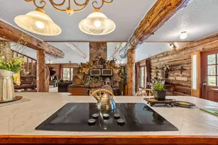 69435 Green Ridge Loop, Sisters, OR 97759 - Photo 11