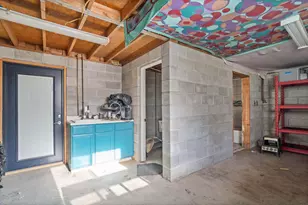 3715 Little Applegate Rd, Jacksonville, OR 97530 - Photo 35