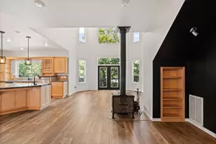 3715 Little Applegate Rd, Jacksonville, OR 97530 - Photo 5