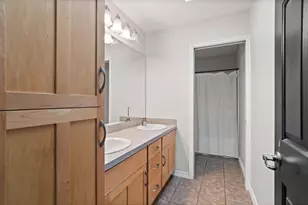 3715 Little Applegate Rd, Jacksonville, OR 97530 - Photo 29