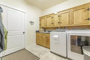16802 Pony Express Way, Bend, OR 97707 - Photo 21