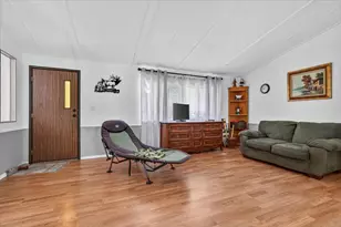 380 Bayard Dr, Grants Pass, OR 97527 - Photo 15