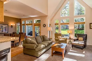 56994 Peppermill Cir, Sunriver, OR 97707 - Photo 1