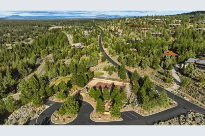 1496 NW Puccoon Court, Bend, OR 97703 - Photo 55
