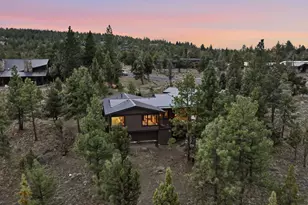 1496 NW Puccoon Ct, Bend, OR 97703 - Photo 49