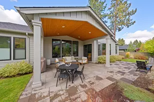 60882 SW Headwaters Loop, Bend, OR 97702 - Photo 59