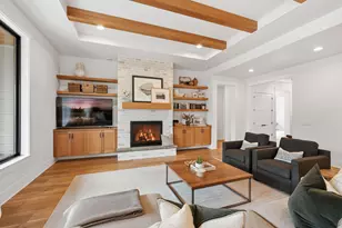 60882 SW Headwaters Loop, Bend, OR 97702 - Photo 15