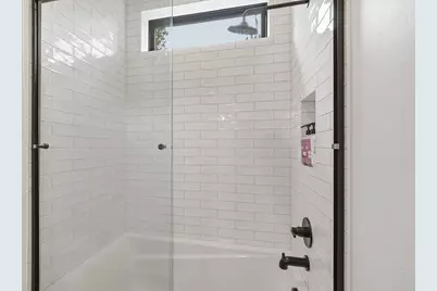 60882 SW Headwaters Loop, Bend, OR 97702 - Photo 47