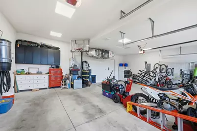 60882 SW Headwaters Loop, Bend, OR 97702 - Photo 79