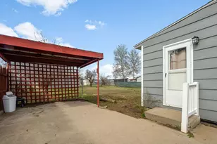 3854 Summers Ln, Klamath Falls, OR 97603 - Photo 17