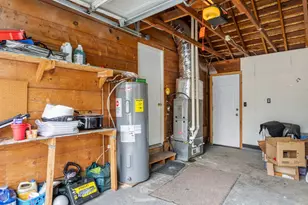 3854 Summers Ln, Klamath Falls, OR 97603 - Photo 23