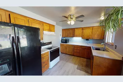 16184 Del Pino Drive, La Pine, OR 97739 - Photo 5