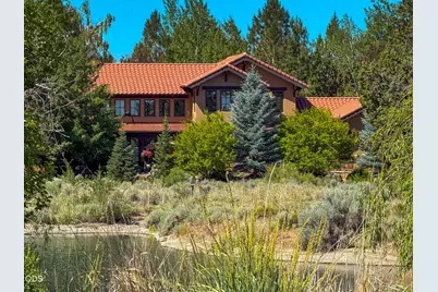 23098 Watercourse Way, Bend, OR 97701 - Photo 31