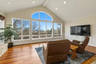 6586 Cooper's Hawk Rd, Klamath Falls, OR 97601 - Photo 7