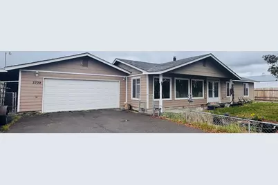 2709 California Avenue, Malin, OR 97632 - Photo 1