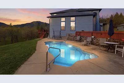 547 Jackpine Drive, Grants Pass, OR 97526 - Photo 3