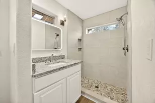 24 Dewey St, Ashland, OR 97520 - Photo 21