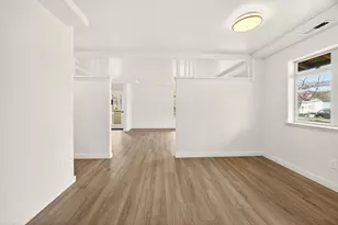 24 Dewey St, Ashland, OR 97520 - Photo 17