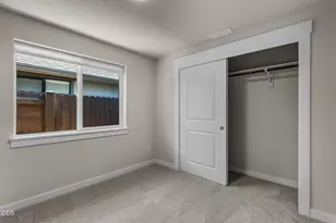 2842 NW Sterling Dr, Redmond, OR 97756 - Photo 13