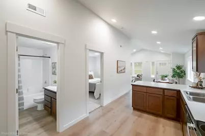 2837 NW Sterling Drive, Redmond, OR 97756 - Photo 7