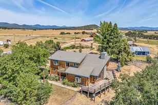 11322 Modoc Rd, White City, OR 97503 - Photo 3