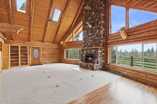 11322 Modoc Rd, White City, OR 97503 - Photo 13