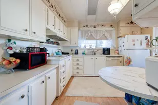 3500 Summers Ln, Klamath Falls, OR 97603 - Photo 5