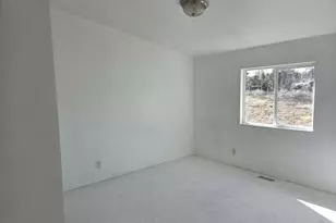 5012 Seagull Dr, Bonanza, OR 97623 - Photo 7