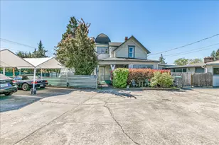 1984 Brookhurst St, Medford, OR 97504 - Photo 33