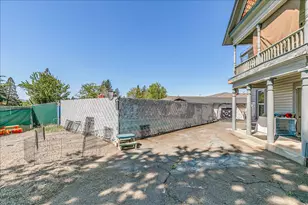 1984 Brookhurst St, Medford, OR 97504 - Photo 43