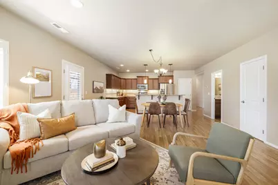 840 N Hindeman Street, Sisters, OR 97759 - Photo 7