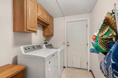 640 Hedy Jayne, Medford, OR 97501 - Photo 17