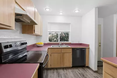 467 Tulipan Way, Talent, OR 97540 - Photo 7