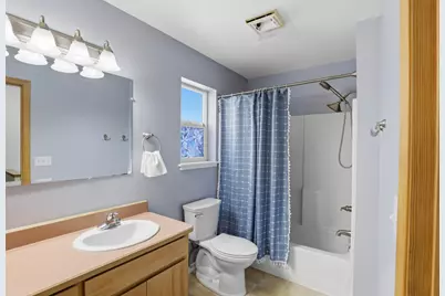 467 Tulipan Way, Talent, OR 97540 - Photo 15