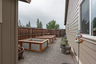 217 White Oak Way, Shady Cove, OR 97539 - Photo 31