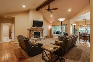 217 White Oak Way, Shady Cove, OR 97539 - Photo 7