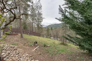 217 White Oak Way, Shady Cove, OR 97539 - Photo 37