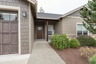 217 White Oak Way, Shady Cove, OR 97539 - Photo 5