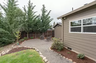 217 White Oak Way, Shady Cove, OR 97539 - Photo 31