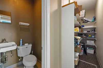 514 Walnut Avenue, Klamath Falls, OR 97601 - Photo 31