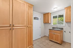 2455 David Ln, Medford, OR 97504 - Photo 45