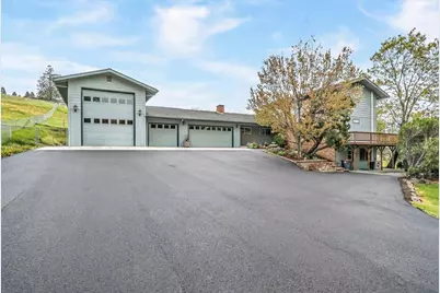 2455 David Lane, Medford, OR 97504 - Photo 3