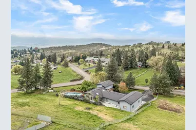 2455 David Lane, Medford, OR 97504 - Photo 57