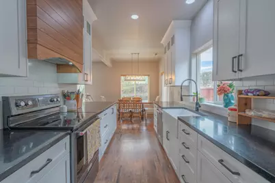 2202 NW Cedar Avenue, Redmond, OR 97756 - Photo 13