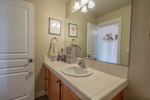 2202 NW Cedar Ave, Redmond, OR 97756 - Photo 29