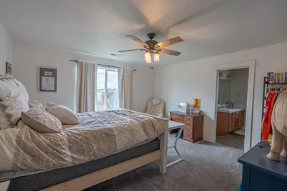 2202 NW Cedar Avenue, Redmond, OR 97756 - Photo 23