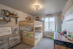 2202 NW Cedar Ave, Redmond, OR 97756 - Photo 15