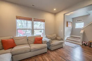 2202 NW Cedar Ave, Redmond, OR 97756 - Photo 5